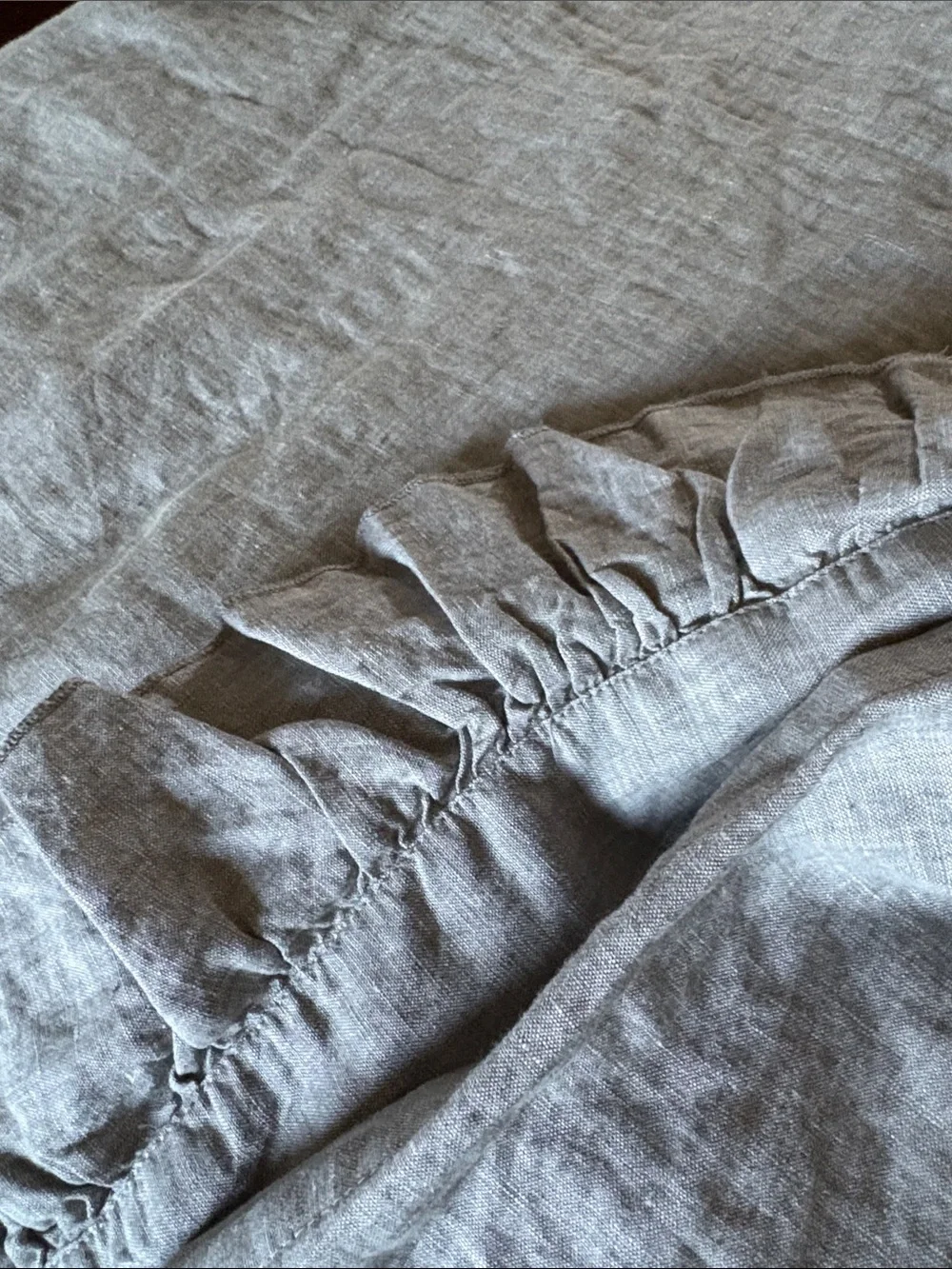 EUC Pottery Barn Gray Belgian Flax Ruffle Linen Duvet Tein